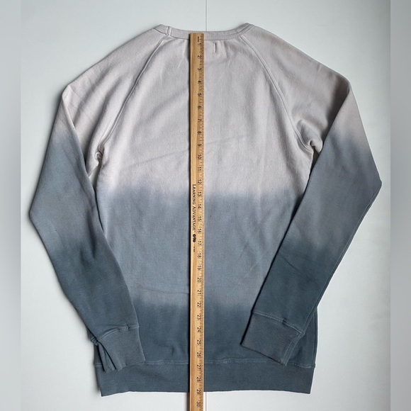 Stadium Chic Women’s Oregon Ducks Crewneck Sweater - Picture 2 of 6